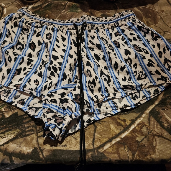 5/5.00 VS Pajama Shorts - Picture 2 of 6